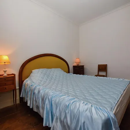 Holiday home Beautiful Near The Forest, Cleaning Included Montfaucon (Lot)