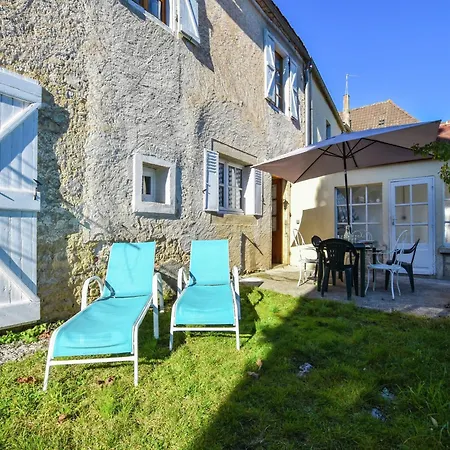 Holiday home Beautiful Near The Forest, Cleaning Included *